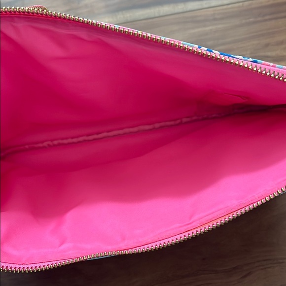 Lilly Pulitzer Pink and Blue Tropical Small Laptop Cover - Picture 3 of 5